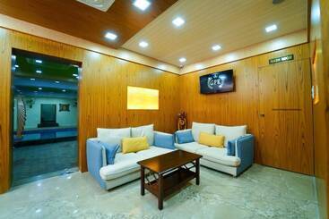 هتل Grand Padappai Residency   Gpr