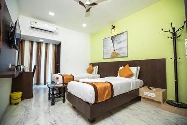 هتل Grand Padappai Residency   Gpr