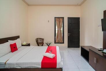 هتل Reddoorz @ Wisma Pangrango
