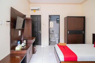هتل Reddoorz @ Wisma Pangrango