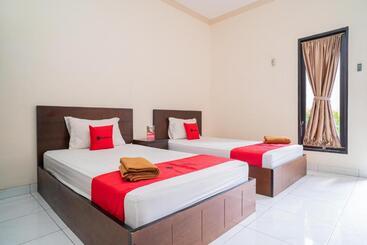 هتل Reddoorz @ Wisma Pangrango