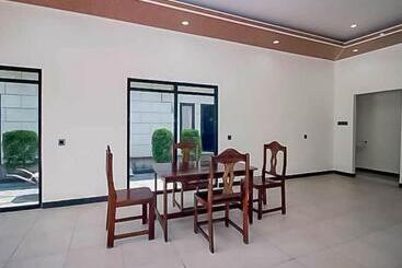 هتل Reddoorz @ Wisma Pangrango