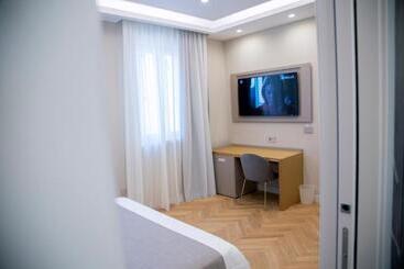 هتل Ristorante Aeclanum
