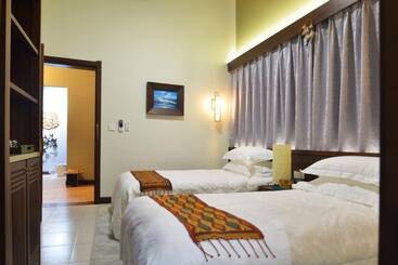 هتل Sea Fun Villa
