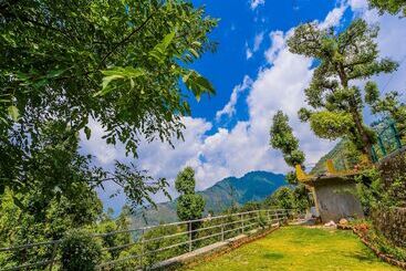 Oyo 14137 Home Valley Studio Kempty Road