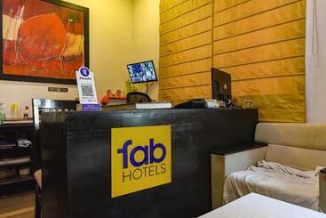 膳宿费 Fabhotel All In One Saltlake   Opp Bj Market Complex