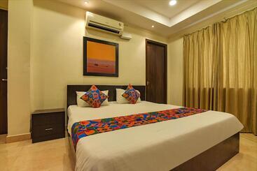膳宿费 Fabhotel All In One Saltlake   Opp Bj Market Complex