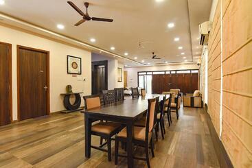 膳宿费 Fabhotel All In One Saltlake   Opp Bj Market Complex