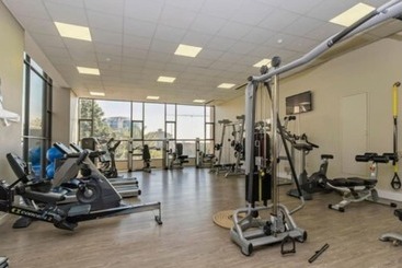 Sandton Skye Apartment 616