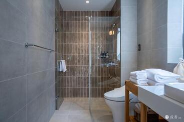 تختخواب و صبحانه Or Inn