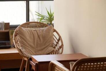 تختخواب و صبحانه Or Inn