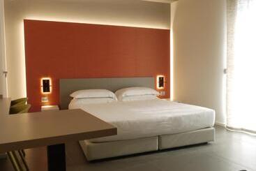 تختخواب و صبحانه Rb Del Teatro&apartaments
