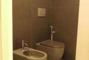 تختخواب و صبحانه Rb Del Teatro&apartaments
