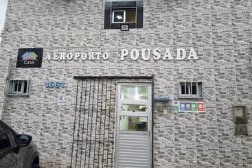 هتل Casa Aeroporto Pousada