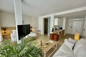 هتل Emblemático Hi Suites