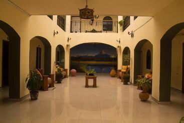 هتل Morelos Colima