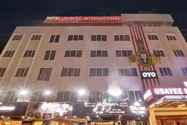 Mg Hotel Udayee International