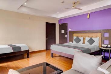 Mg Hotel Udayee International