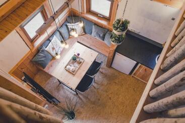 استراحتگاه Tree House