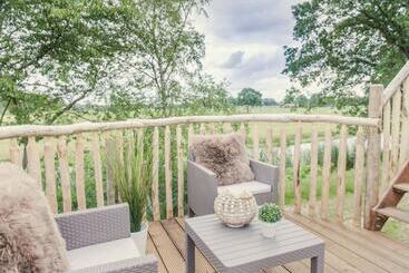 استراحتگاه Tree House