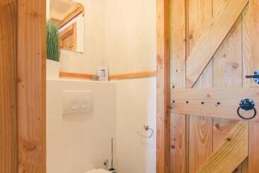 استراحتگاه Tree House