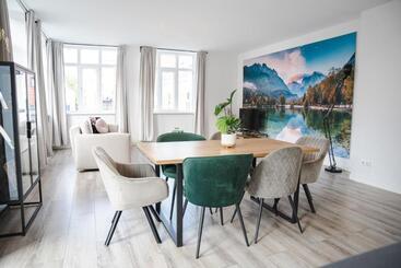 تختخواب و صبحانه The Residence Enschede