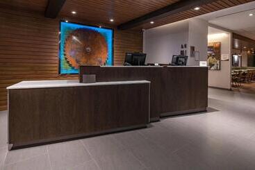 هتل Fairfield Inn & Suites By Marriott Klamath Falls