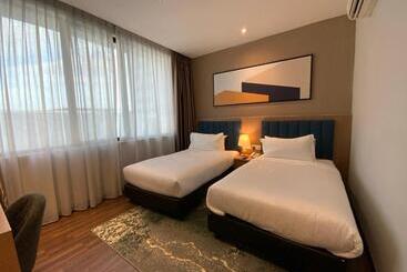 Fives Hotel Johor Bahru City Centre