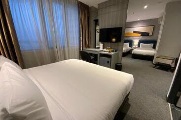 Fives Hotel Johor Bahru City Centre