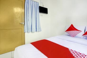 هتل Spot On 3286 Ramania Residence Syariah