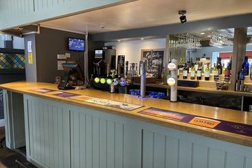 هتل The George Inn