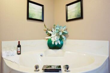 Grandstay Residential Suites Hotel   Eau Claire