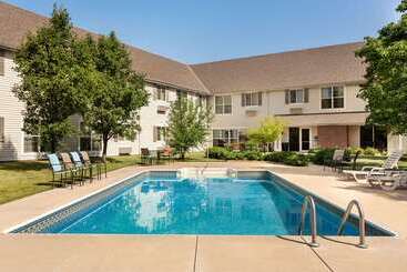 هتل Baymont By Wyndham Wichita East