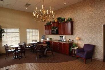 هتل Bluegrass Extended Stay