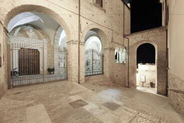 酒店 Castello Chiola