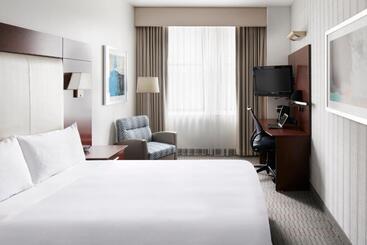 Club Quarters Hotel Wacker At Michigan, Chicago