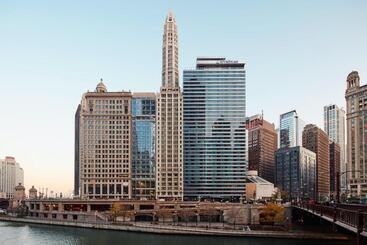 Club Quarters Hotel Wacker At Michigan, Chicago