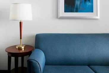 Club Quarters Hotel Wacker At Michigan, Chicago