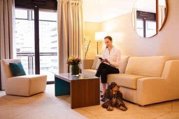 هتل Fraser Suites Paris La Défense