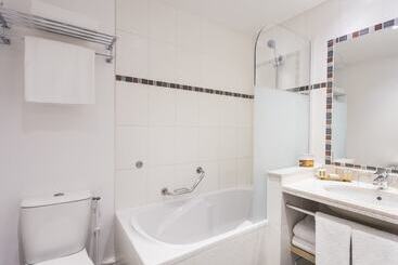 هتل Fraser Suites Paris La Défense