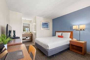 هتل Good Nite Inn Camarillo
