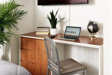 هتل Intown Suites Extended Stay Houston Tx   Hobby Airport