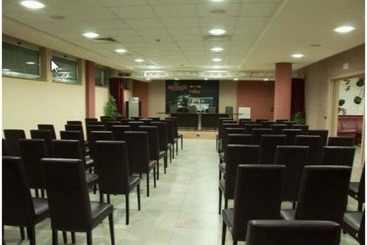 هتل Mediterraneo Palace