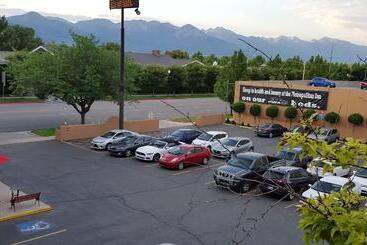 هتل Metropolitan Inn Downtown Salt Lake City