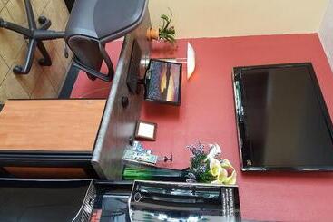 هتل Metropolitan Inn Downtown Salt Lake City