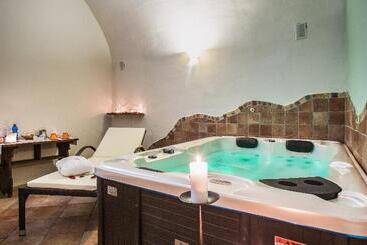 هتل Palazzo Leopoldo Dimora Storica & Spa