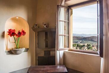 هتل Palazzo Leopoldo Dimora Storica & Spa