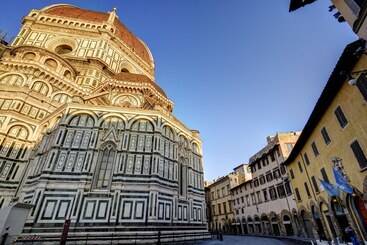 هتل Palazzo Niccolini Al Duomo Residenza D Epoca