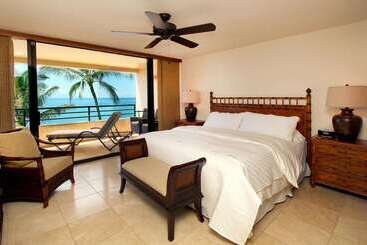 هتل Polo Beach Club Coraltree Residence Collection