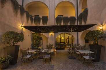 هتل San Biagio Relais
